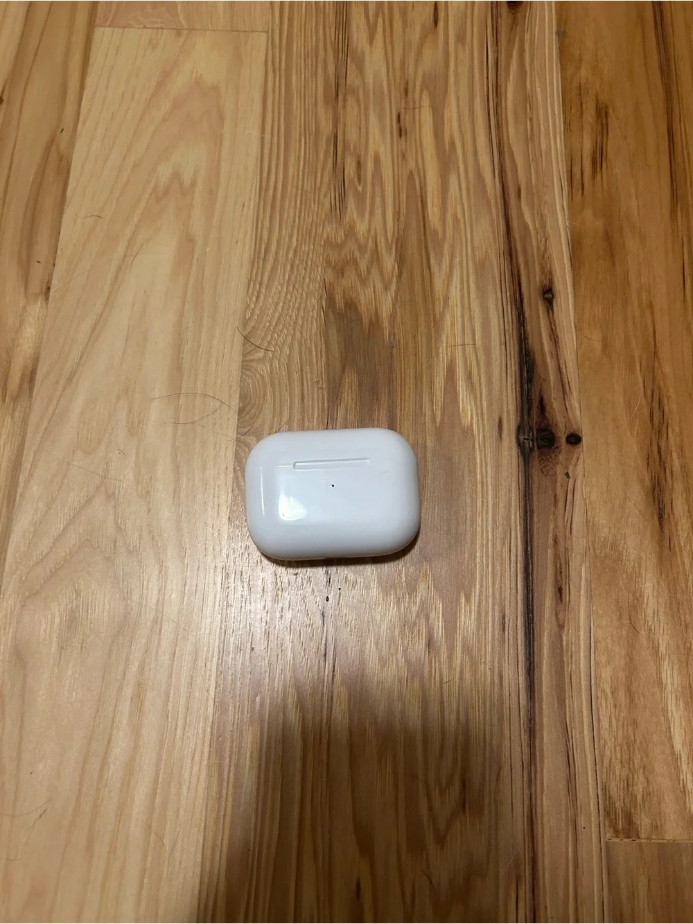 Apple White Wireless Earbuds with Charging Case